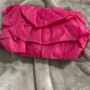 Thirty one small ruffled zipper pouch